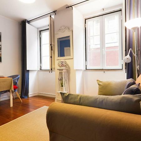 Appartamento Alfama Flats - Beco Dos Ramos Lisbona Esterno foto